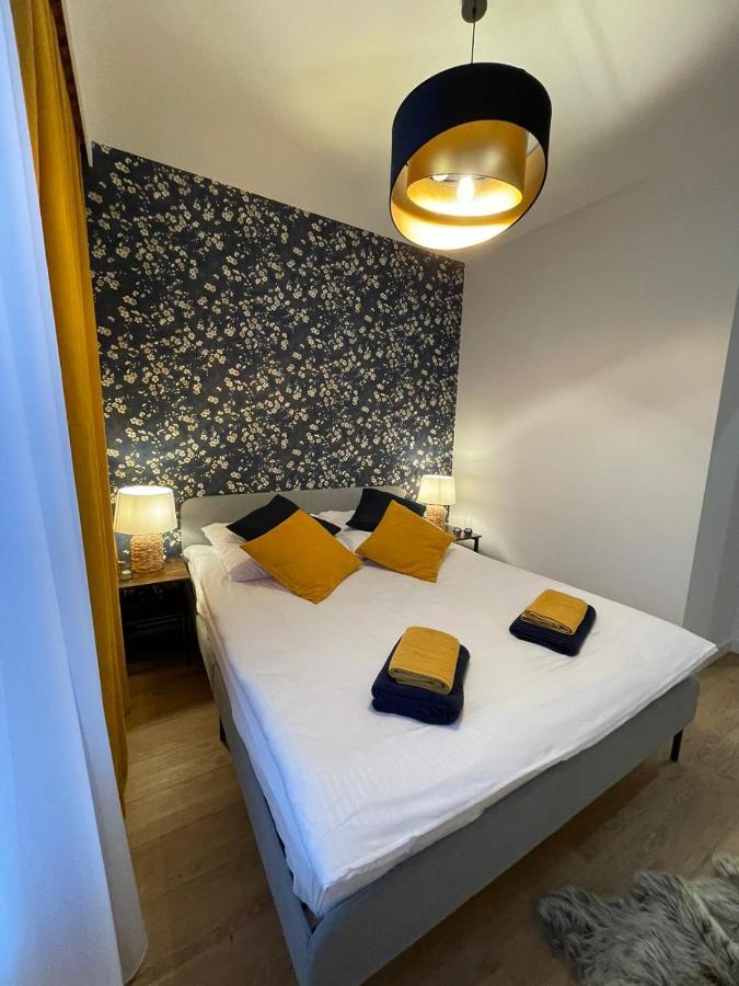 Apartament Pileckiego Nowy Dwor Mazowiecki Modlin Airport Exterior foto